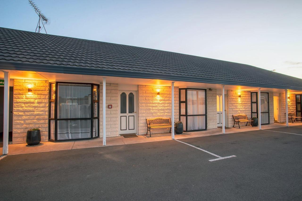 Coronation Park Holiday Park Ashburton Exterior photo