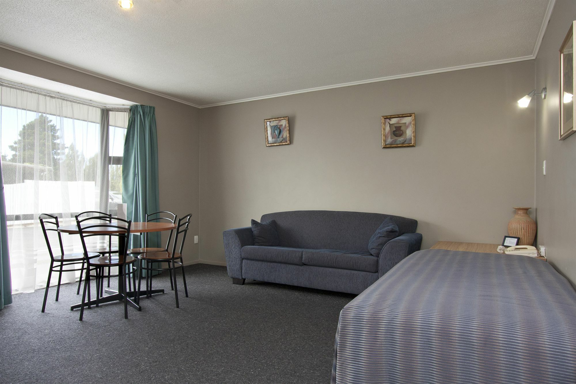 Coronation Park Holiday Park Ashburton Exterior photo